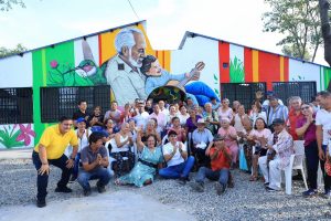 Un espacio olvidado se convirtió en punto de encuentro para los abuelos en la comuna 9 en Neiva.