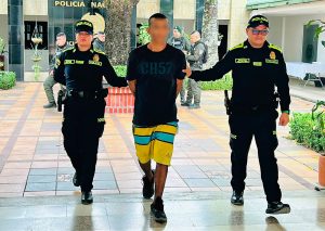 Capturado “El Cari manchado”, hurtaba reconocidas cadenas de tiendas en Neiva.